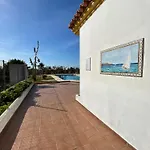 Finca La Tacita - Petunia